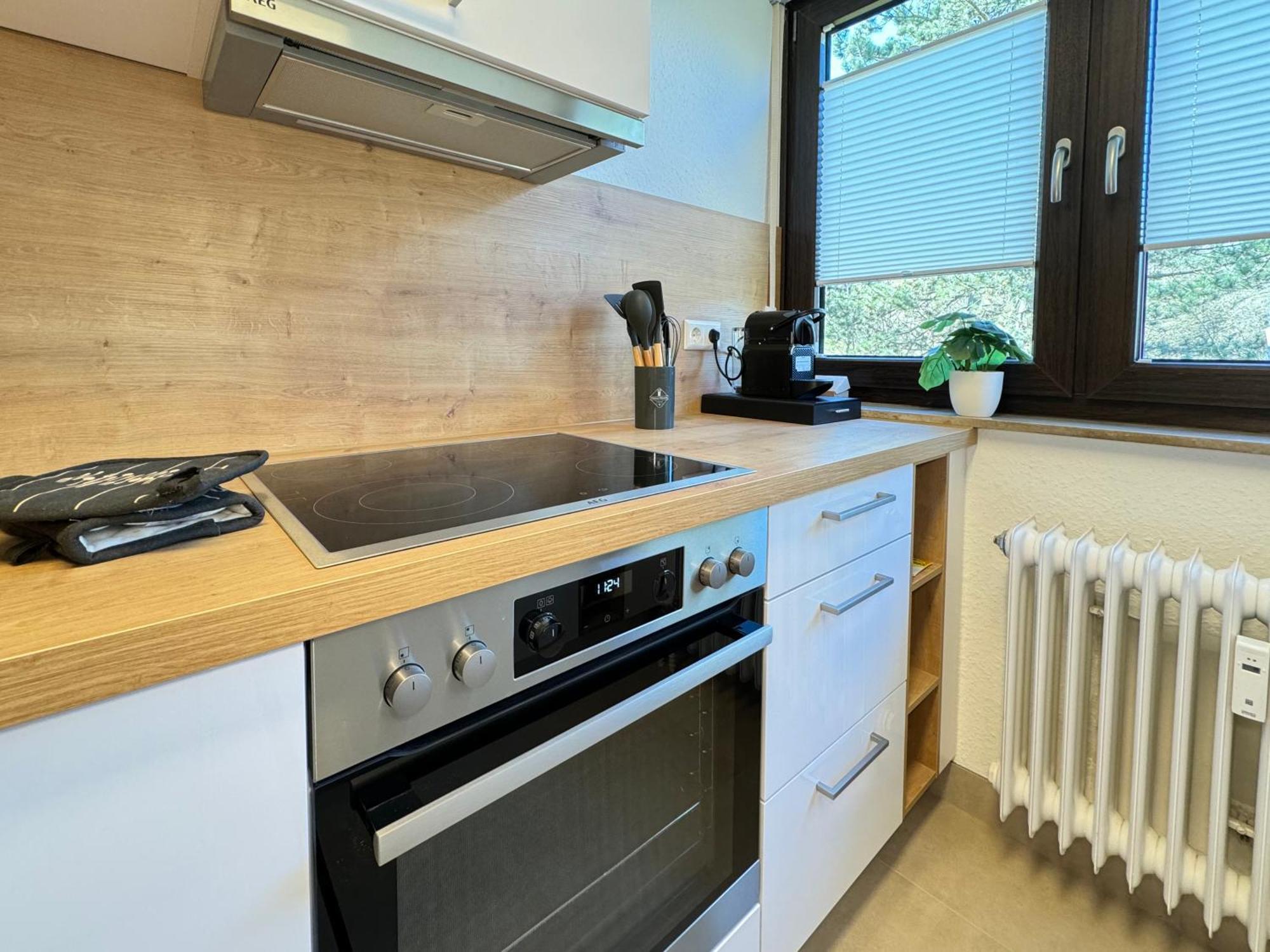 3 Zimmer Apartment, 90 Qm, Ruhig Und Zentrumsnah, Max 6 Pers, 15 Qm Balkon , Private Garage, Internet 1000 Mbit Зиндельфинген Экстерьер фото